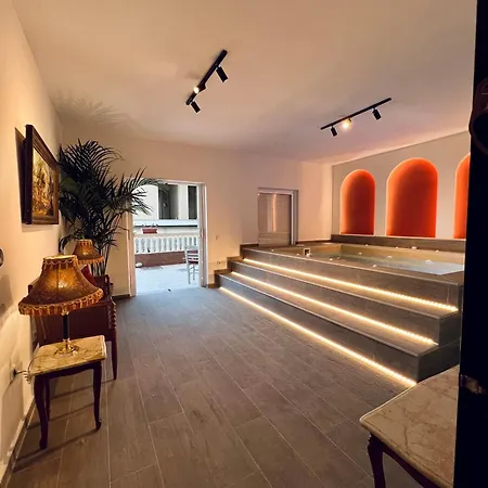 Three Graces * Zakynthos Town