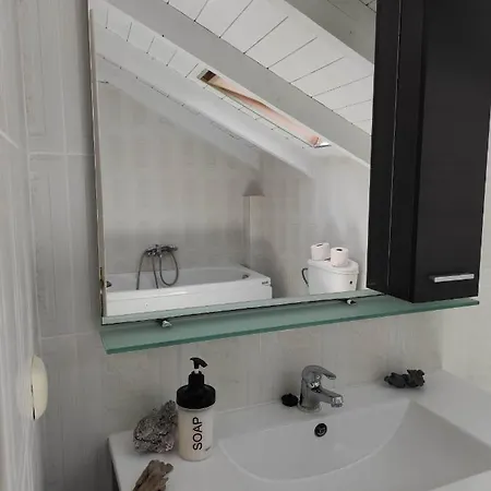 Апартаменты Three Graces Закинтос